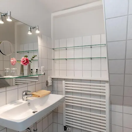 Ξενοδοχείο Berlin 3*