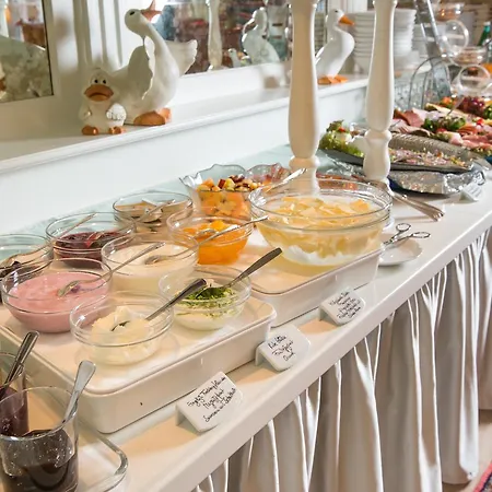 Ξενοδοχείο Berlin 3*