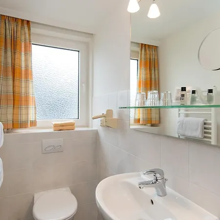 Berlin 3*